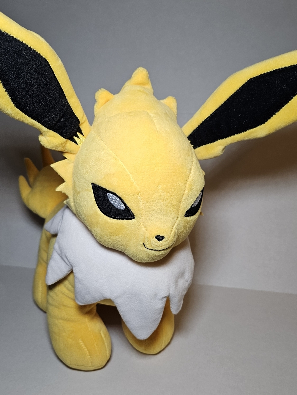 Build a Bear Jolteon Pokemon Plush 14" Stuffed BAB Anime Eeveelution No Sound